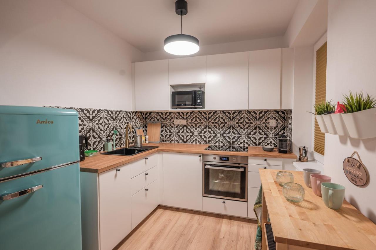 Apartman Claudia - Rezidence K Lanovce Jáchymov Extérieur photo