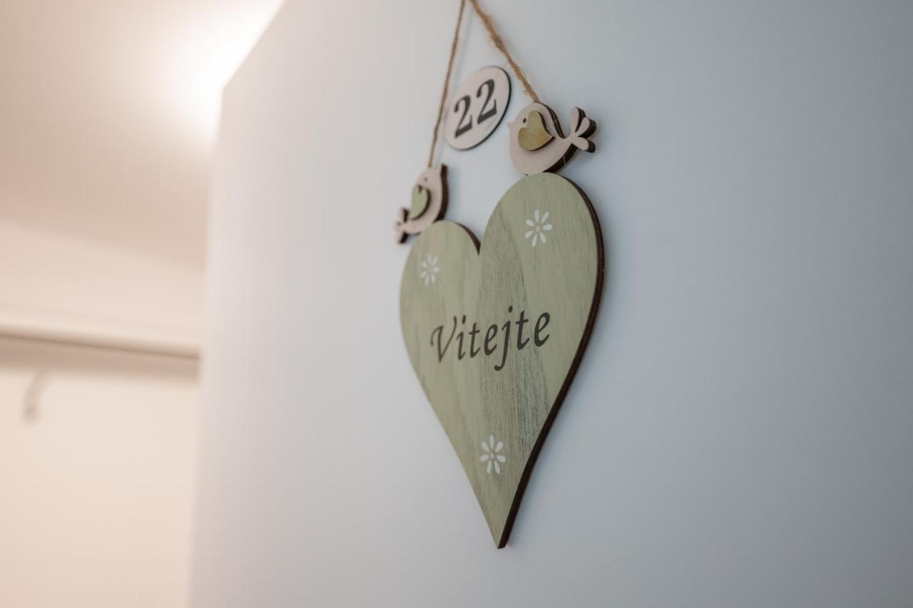 Apartman Claudia - Rezidence K Lanovce Jáchymov Extérieur photo